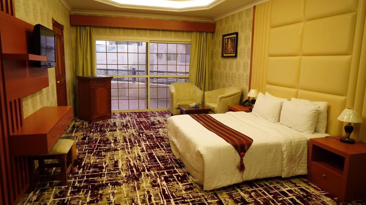Bhadur Al Hada Hotel Exterior photo